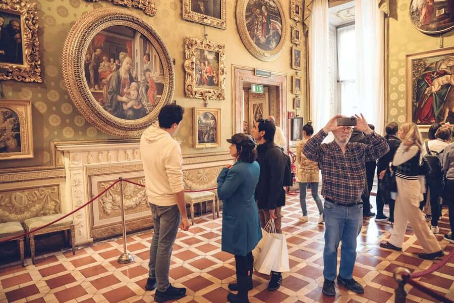 Florence: Palatina Gallery and Pitti Palace Guided Tour - Planetary Rooms by Pietro da Cortona: when decoration becomes part of the art
