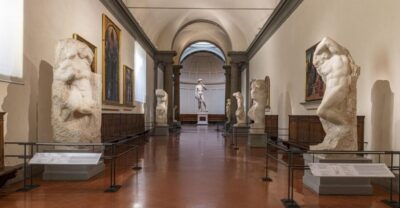 Florence: Skip-the-Line Accademia Gallery Entry Tickets - Meeting the Things To Do In host and getting inside