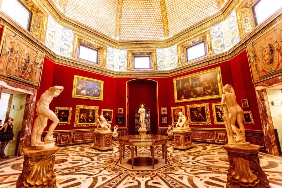 Florence: Skip-the-Line Uffizi Gallery Small Group Tour - Uffizi Terrace views and how to use your free time after the guide