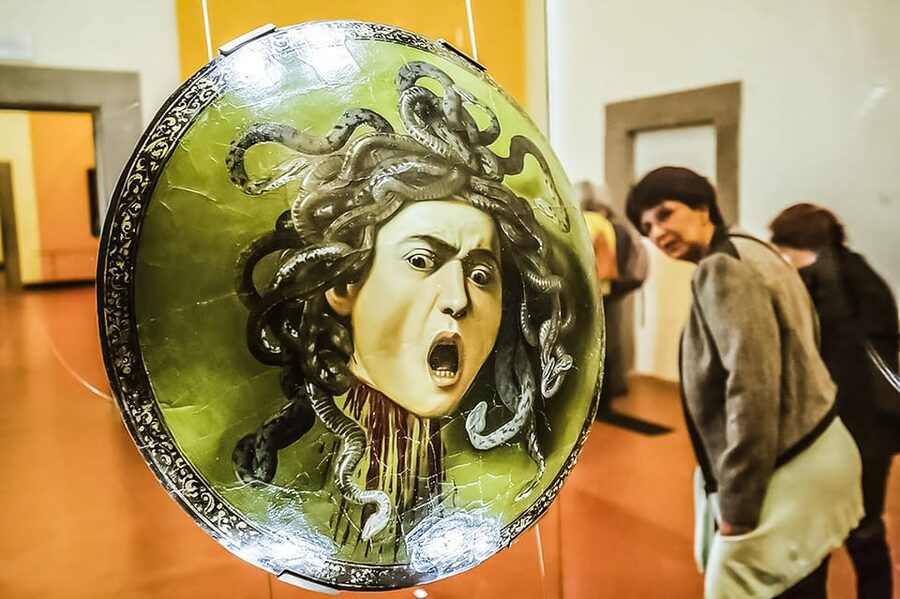 Florence: Skip-The-Line Uffizi Gallery Timed Entry Ticket - Getting Around Inside: Stairs, Elevators, Cloakroom Rules