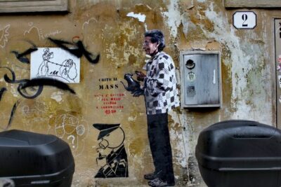 Florence: Street Art Tour - Finding the starting point at Piazza del Duomo (and why it’s a good warm-up)
