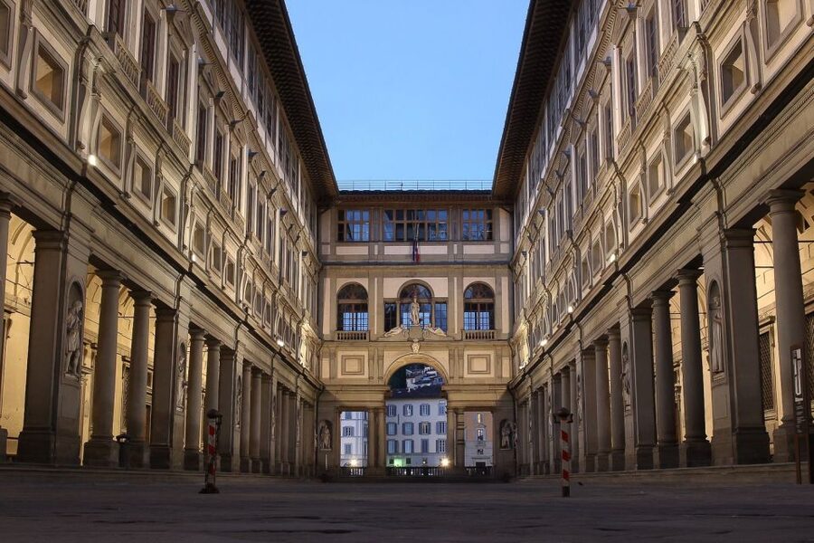Florence: Uffizi Gallery Discovery Private Guided Tour - Botticelli, Michelangelo, Raphael, Leonardo: Your Highlight Route
