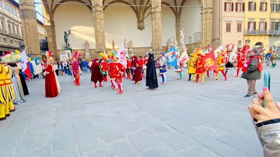 Florence: Uffizi Gallery Entry Ticket - Inside the Uffizi: How the Museum Timing Impacts Your Day