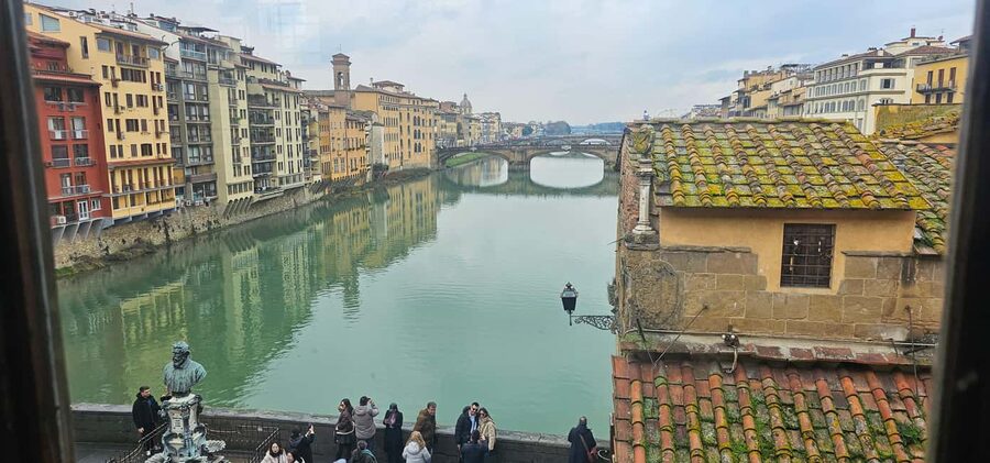 Florence: Uffizi Gallery, Free Museum Day With a Guide - Should you book the Uffizi Gallery Free-Day with a Guide?