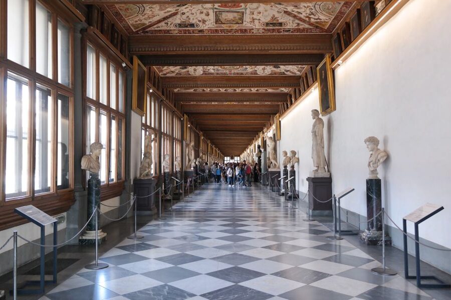 Florence: Uffizi Gallery Master Class Skip-the-Line Tour - Small-group pacing: what you gain with a cap of nine