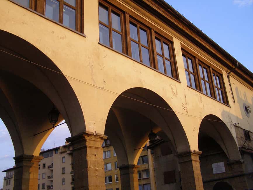 Florence: Vasari Corridor and Uffizi Gallery Exclusive Tour - From the Uffizi to the Corridor: Direct Access Saves Your Trip