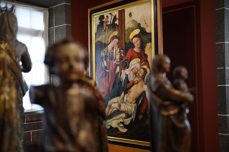 Funchal: Sacred Art Museum of Funchal Entry Ticket - Price and value: $11 for a 50-minute art story