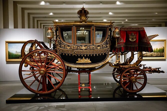 Gallery of the Royal Collections with option to visit the Royal Palace - Entering the Galería de las Colecciones Reales: what you’re actually signing up for