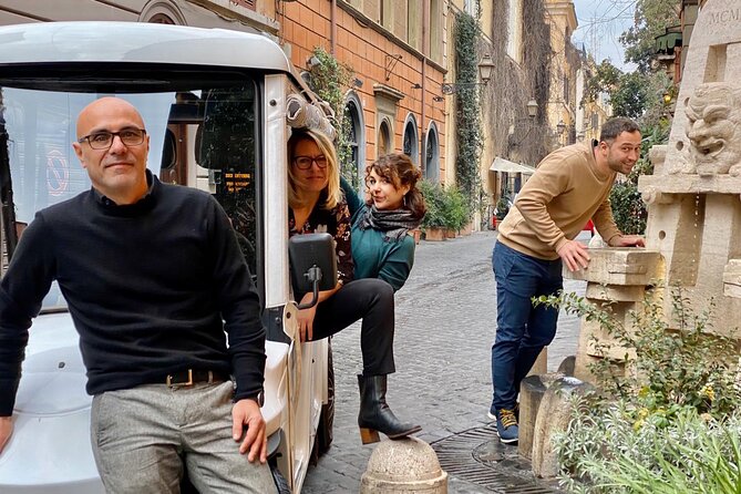 German Golfcart Tour - Piazza Venezia and the Pantheon area: quick hits, smart storytelling