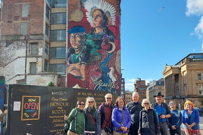 Glasgow Street Art Daily Walking Tour: 2pm - Photo tips and comfort: how to enjoy it in real weather