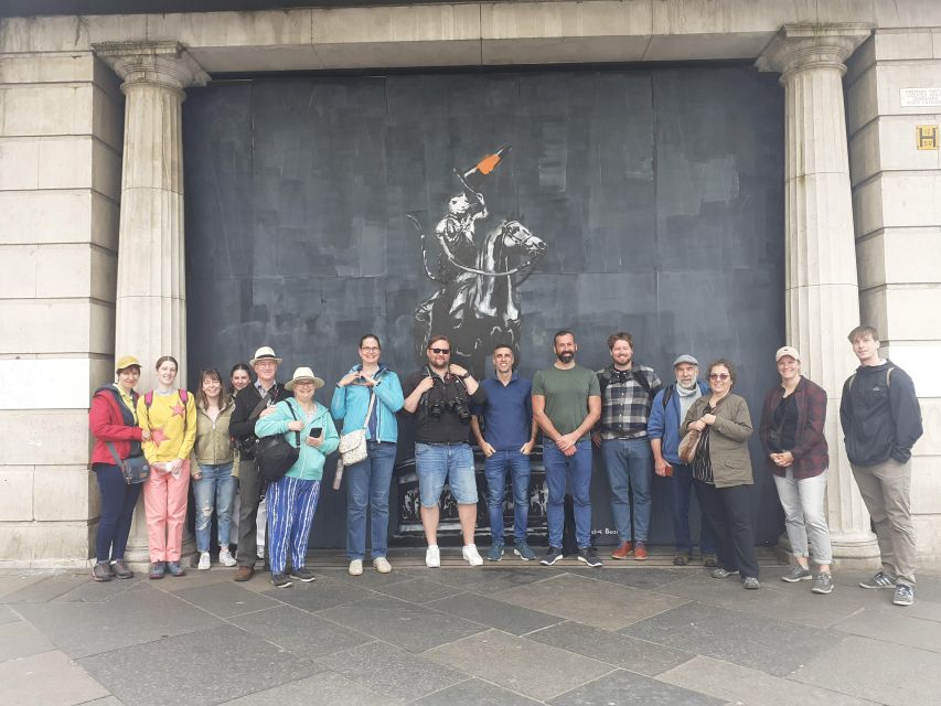 Glasgow: Street Art Guided Walking Tour - The Walk Itself: What Each Stop Is Likely Doing for the Story