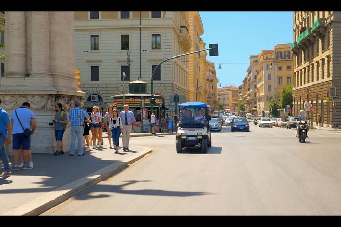 Golf cart tour: explore Rome's iconic landmarkes with ease - Circo Massimo: When the Guide Helps You See the Space Differently