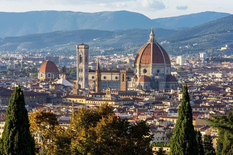 Golf Cart Tour: Express Highlights of Florence - Live Guide Commentary in English (and Italian)