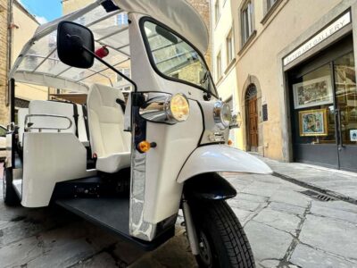 Golf Cart Tour Florence Hills and Michelangelo Square - Where you start and how quickly you get your bearings