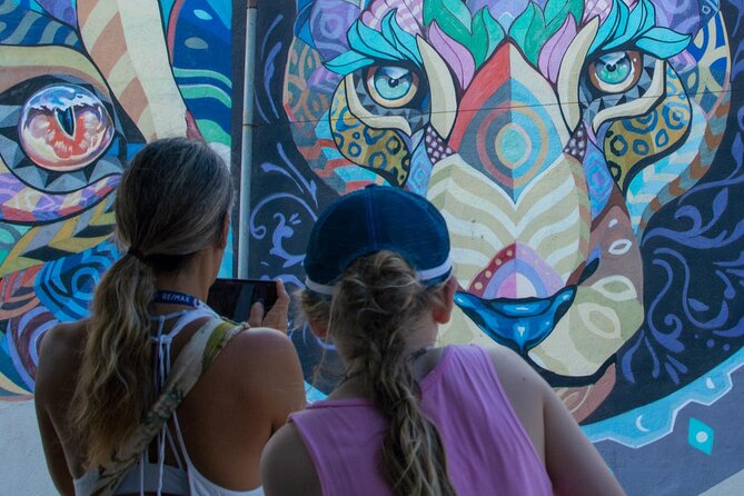 Guided Walking Street Art & Graffiti Tour in Jaco Costa Rica - Stop 2: Jaco Beach murals and the Latin American mural movement