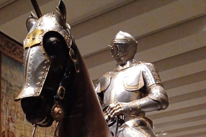 Guided Walking Tour of the Royal Collections Gallery - Floor -1: Habsburg splendor and Islamic-era echoes