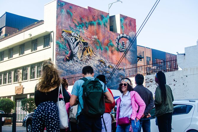 Johannesburg: Maboneng Street Art & Culture Tour - Cosmopolitan Lounge: A Short Stop That Sets a Mood
