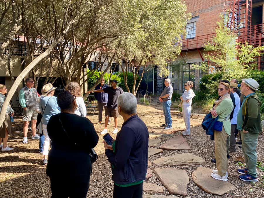 Johannesburg: Street Art and Culture in Maboneng! - Safety, traders, and money: what to do so the walk feels comfortable