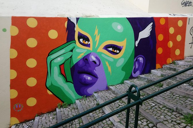 Kickstart Street Art Tour in Lisbon - Logistics that actually affect your experience