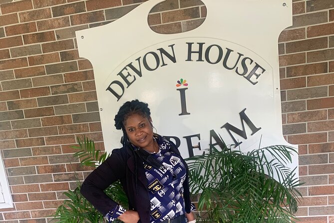 Kingston Day Trip -Devon House, Bob Marley & National Art Gallery - Jamaica National Gallery: Art in the Oldest Public Museum Setting