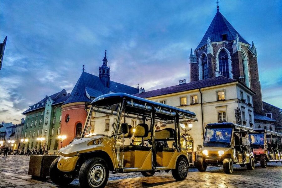 Krakow: Electric Golf Cart Tour of the Old Town - Krakow by Heated Electric Golf Cart: The Main Idea