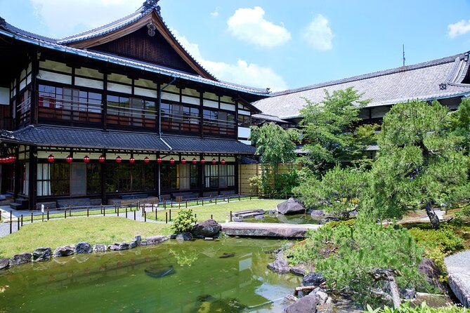 Kyomai Dance by Maiko Geiko and Visits of Gion Art Museum Kyoto - Photos: what’s allowed and the 2,000 yen photo session option