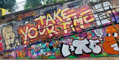 Lisbon Street Art Lovers Walk - Mouraria first: where tradition and identity show up on walls