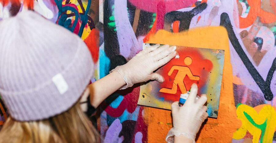 London: Half-Day Street Art Tour and Workshop - Workshop Time: Stencil-Making and Spray-Paint Practice