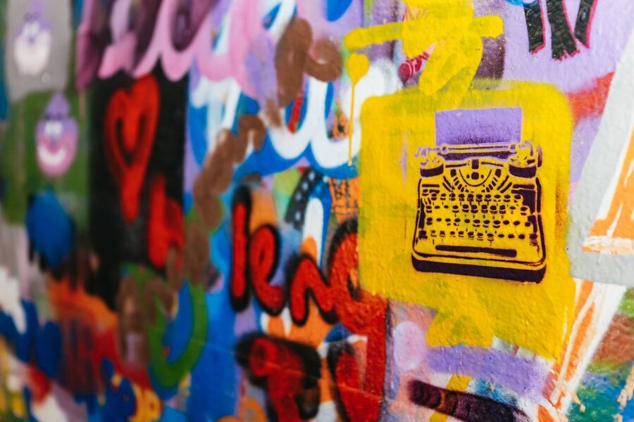 London: Half-Day Street Art Tour and Workshop - Meeting Point at Old Spitalfields Market: Finding the White Goat