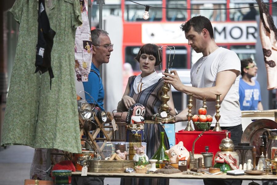 London: Markets, Street Art, and Camden Town Walking Tour - Price and value: what $112 buys you in real time