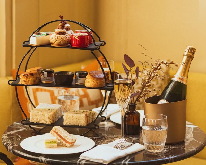 London: National Gallery Guided Tour and Afternoon Tea - Where you start: Sainsbury Wing, Trafalgar Square, and security checks
