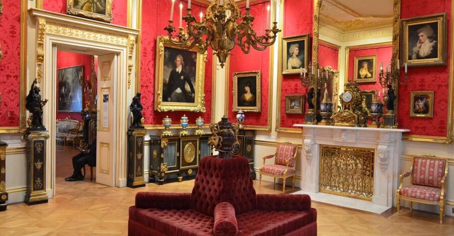 London: Wallace Collection & National Gallery Private Tours - French paintings and Sevres porcelain: the highlights you’ll remember