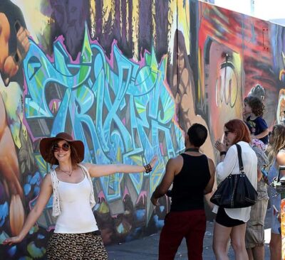 Los Angeles: Arts District Street Art, Graffiti Walking Tour - Meeting point at Colyton and Palmetto: plan your first 10 minutes