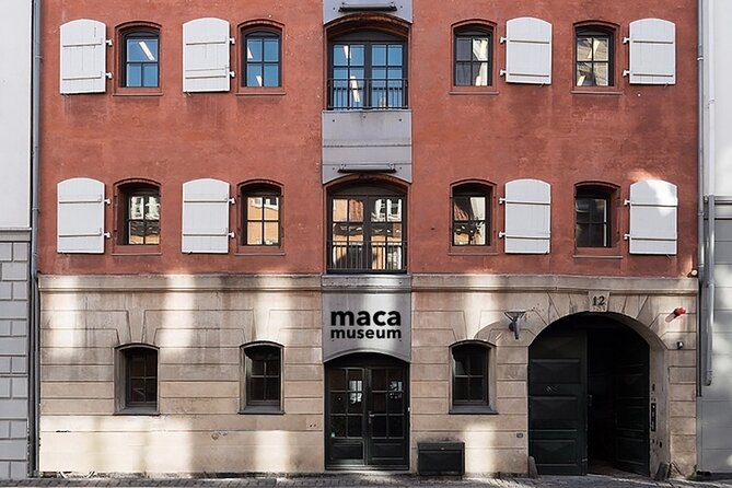 MACA Museum 'Banksy & Street Art: The Early Years' Art Exhibition - Nyhavn start: a good way to warm up before the art