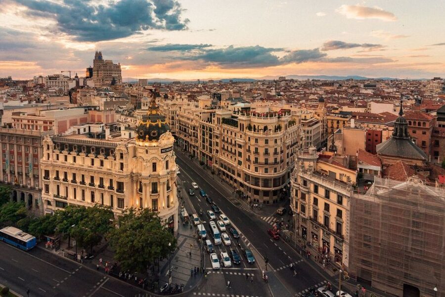Madrid: 1.5-Hour Private Kick-Start Tour with a Local - Key Things You’ll Love About This 90-Minute Private Tour