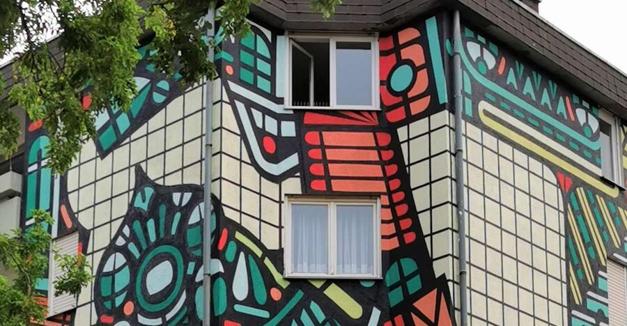 Mannheim: Guided Street Art Walking Tour - A typical 2-hour flow: how the guide keeps it moving