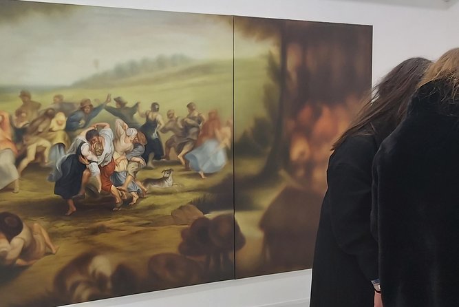 Marais Gallery Walk - Private Tour - The big strength: guided commentary you can actually talk about