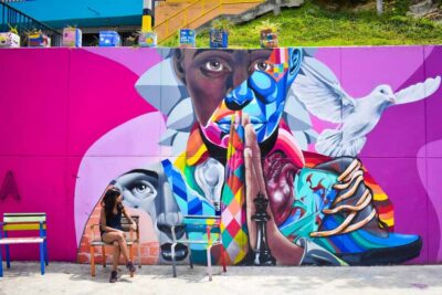 Medellín: Private Comuna 13 Street Art Tour - The best part: being with a guide who’s part of the story