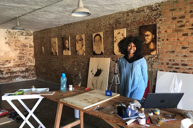 (Meet the Artist)Art Gallery & Street Art tour with lunch - Why Johannesburg’s art scene feels personal on this tour