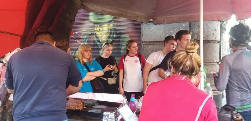 Mexico City: Art Naco, murals & street art bike tour - What to Bring (So You’re Comfortable in the Real Weather)