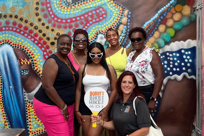 Miami Wynwood Walls Street Art & Neighborhood Walking Tour - Stop 2: Wynwood streets (15 minutes) for the neighborhood pulse