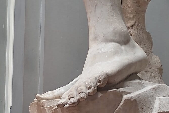 Michelangelo's David Accademia Gallery Small Group Tour - David at the Accademia: why a guided hour hits harder