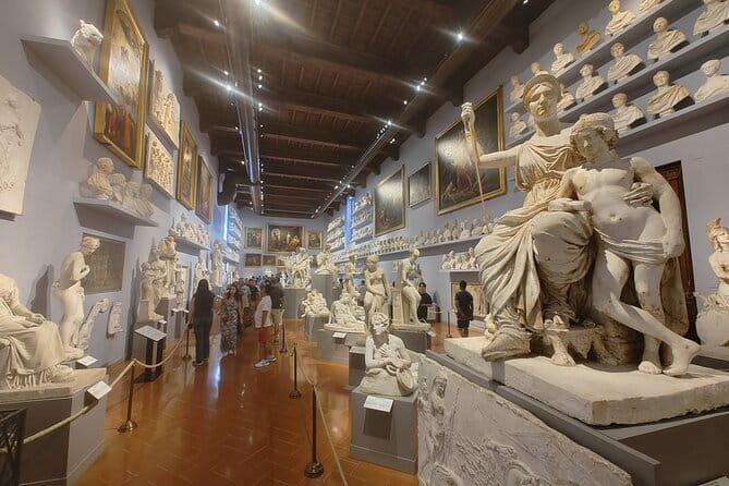 Michelangelo's David Accademia Gallery Small Group Tour - Inside the Accademia: David’s scale, plus the stories behind it