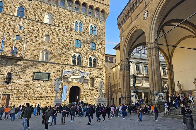 Michelangelo’s David & Medici Treasures Accademia Gallery Tour - Price and value: why $148.66 may make sense