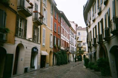 Milan: Pinacoteca Art Gallery and Brera District Guided Tour - What you’ll actually see inside the Pinacoteca di Brera