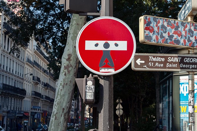 Montmartre Street Art Tour with an Artist - Where you start and how the walk sets the tone