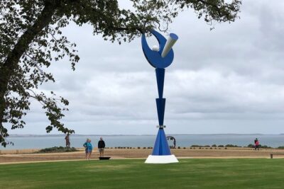 Mornington Peninsula Luxury Lunch, Wine Tasting & Pt Leo Art Walk - Montalto: Wine Tastings Plus Art on Your Terms