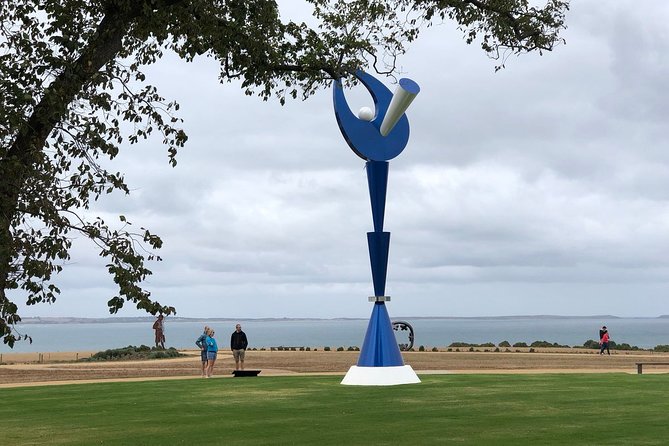 Mornington Peninsula Luxury Lunch, Wine Tasting & Pt Leo Art Walk - Montalto: Wine Tastings Plus Art on Your Terms