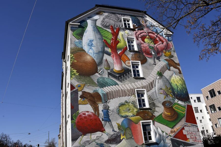 Munich: Street Art Bike Tour - Marienplatz to the street art edges of Munich