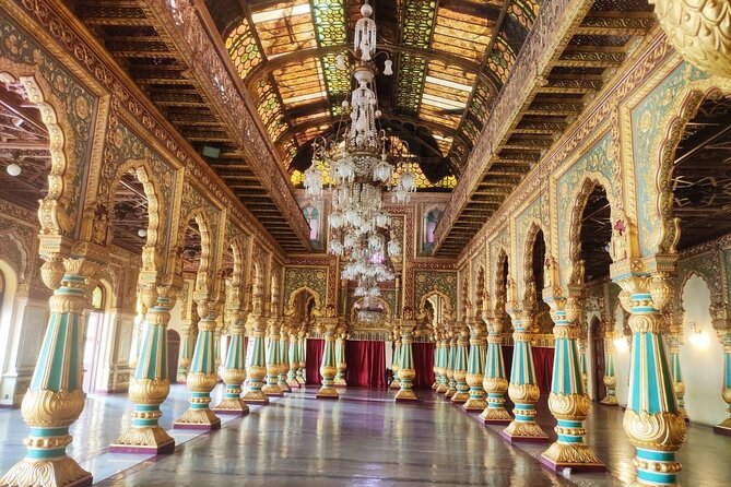 Mysore Palace + Jaganmohana Art Gallery + Devaraja Market = Mysore Heritage Walk - Stop 2: Jaganmohana Palace and Sri Jayachamarajendra Art Gallery
